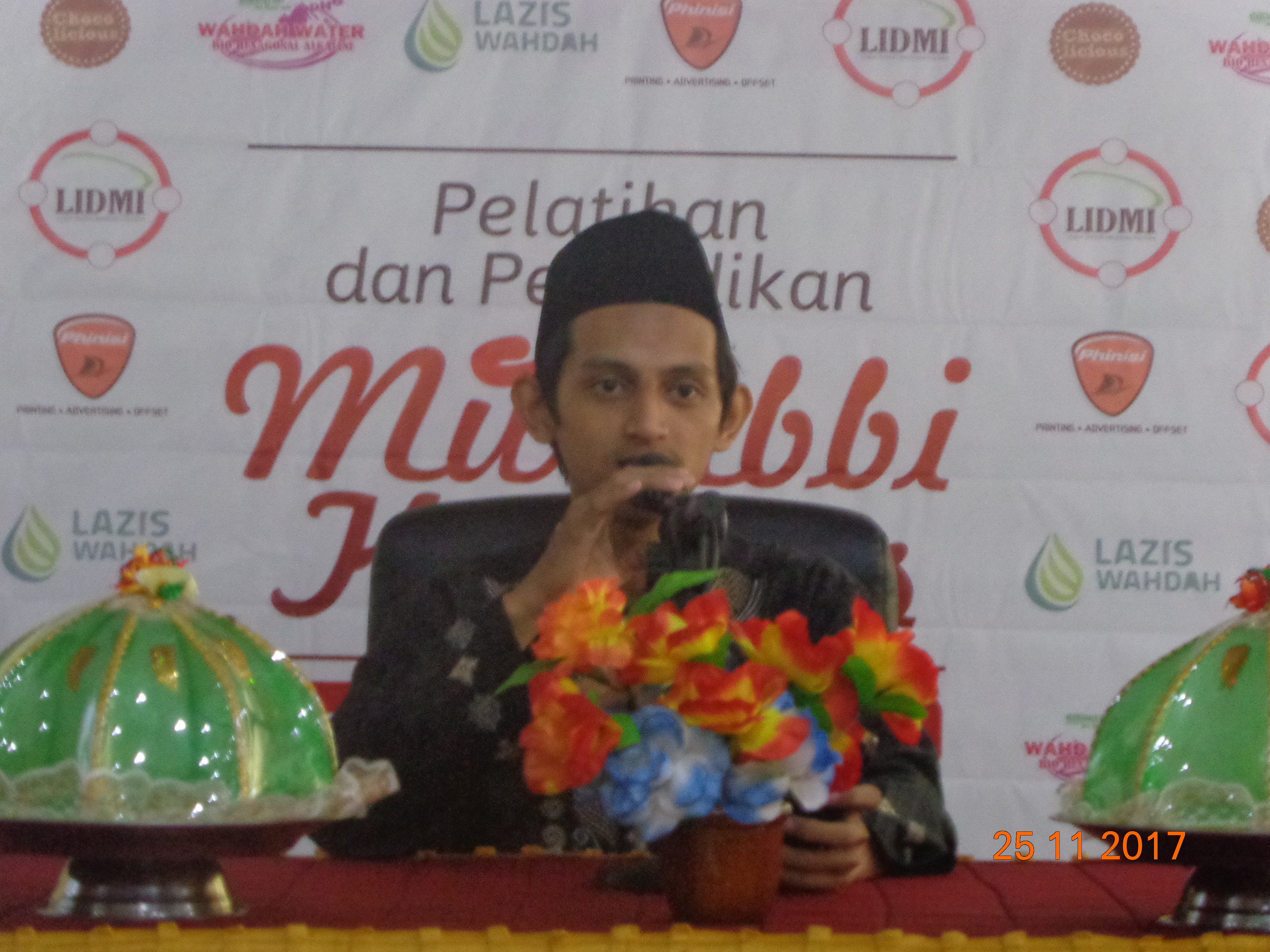 Ketua LIDMI Makassar Secara Resmi Buka Diklat Murabbi Kampus