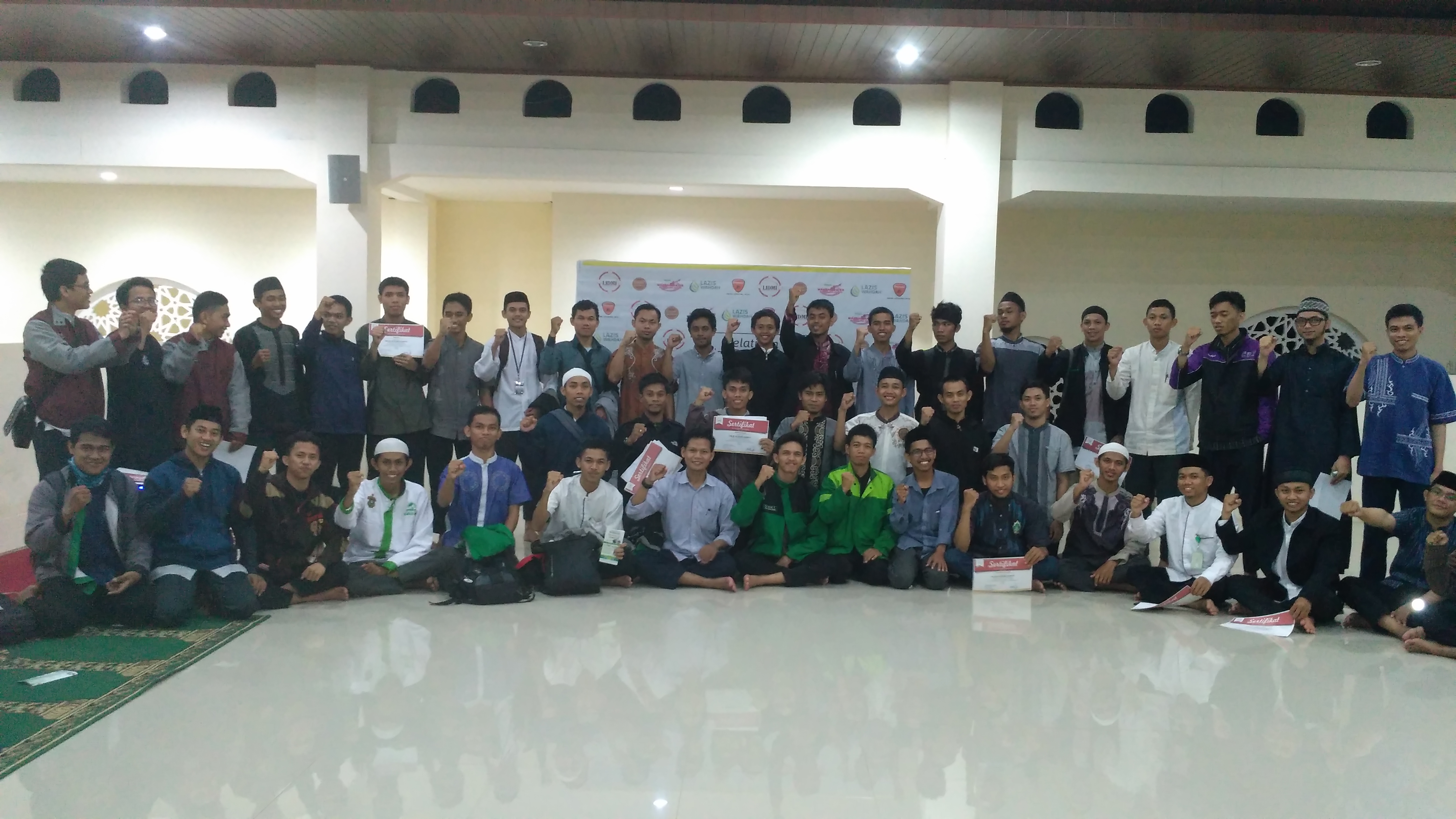Pembentukkan Paguyuban Akhiri Diklat Murabbi Kampus LIDMI Makassar