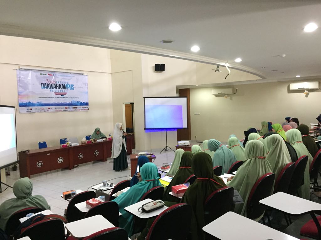 Masya Allah, Ratusan Muslimah Hadiri Temu Aktivis Dakwah Kampus Nasional