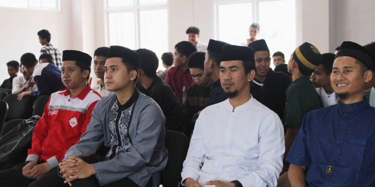 Gema Ramadhan 1446 H : Momentum Peningkatan Produktivitas dan Karakter Pemuda Lidmi Barru