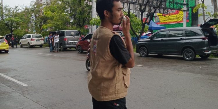 Mahasiswa Makassar Bergerak: LIDMI & LDK Galang Dana Peduli Korban Banjir dan Longsor Aceh & Sumatera