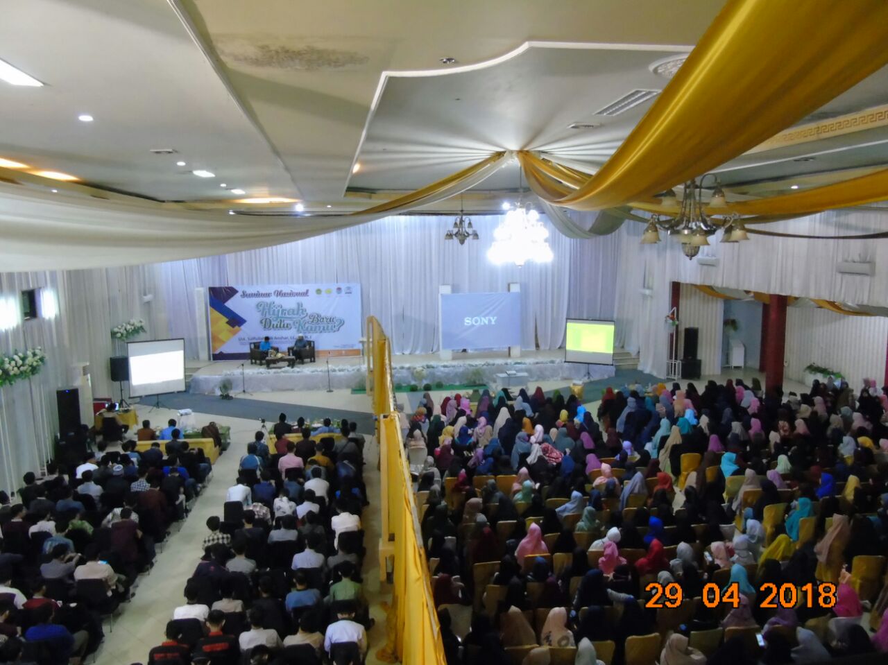 Ratusan Peserta Ramaikan Seminar Nasional UKM LDK MPM, Ini Tanggapan Rektor UNCP