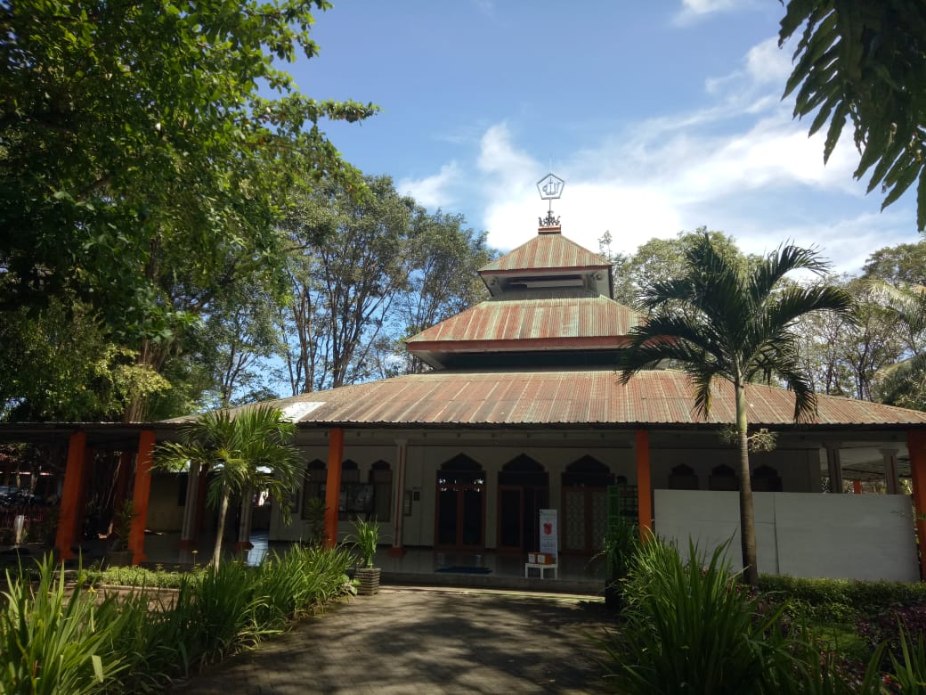 Masjid Ulil Albab UNM Rangkaikan Kegiatan I’tikaf dengan Daurah Menghafal Alquran