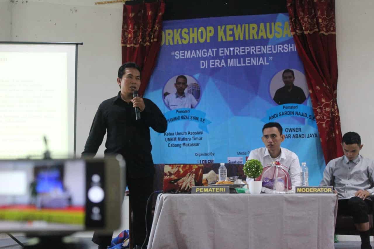 Mahasiswa Berwirausaha? Simak Tips Singkat Pengusaha Muda Ini
