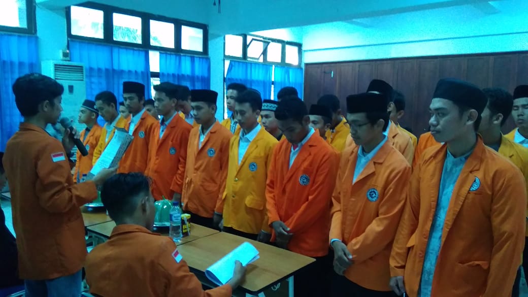 Resmi Dilantik, Ini Pesan Ketua BEM FMIPA UNM Kepada Pengurus Baru SCMM