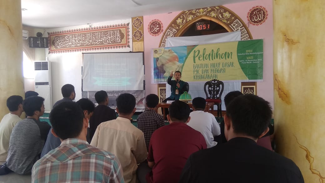 Bersama Wahdah Peduli, LDK FSI RI UNM Siapkan Bekal Penanganan Bencana Alam